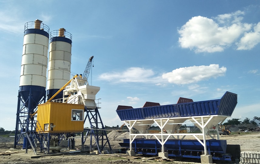 Centrale à béton de type grue