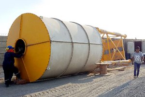 Silos à ciment boulonnés en Russie